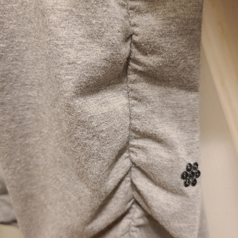 Top - Picture 4 of 5